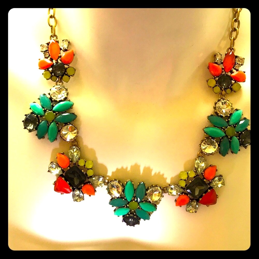 Stella & Dot Elodie Necklace ๐ - Picture 2 of 8